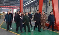 黨委領(lǐng)導(dǎo)人指導(dǎo)程力專(zhuān)汽產(chǎn)業(yè)走高質(zhì)量發(fā)展之路