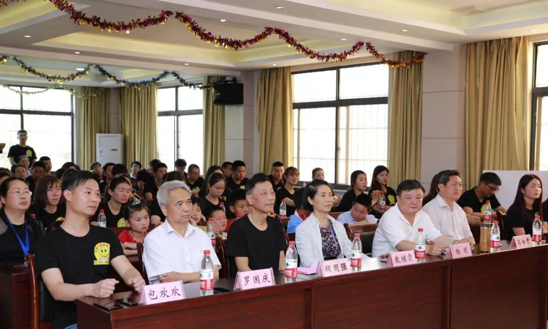 弘揚(yáng)傳統(tǒng)美德，關(guān)愛兒童成長----首屆“魅力隨州，多彩程力”抖音大賽捐贈(zèng)公益活動(dòng)紀(jì)實(shí)